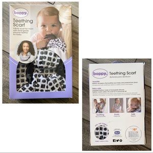 New Boppy Teething Scarf